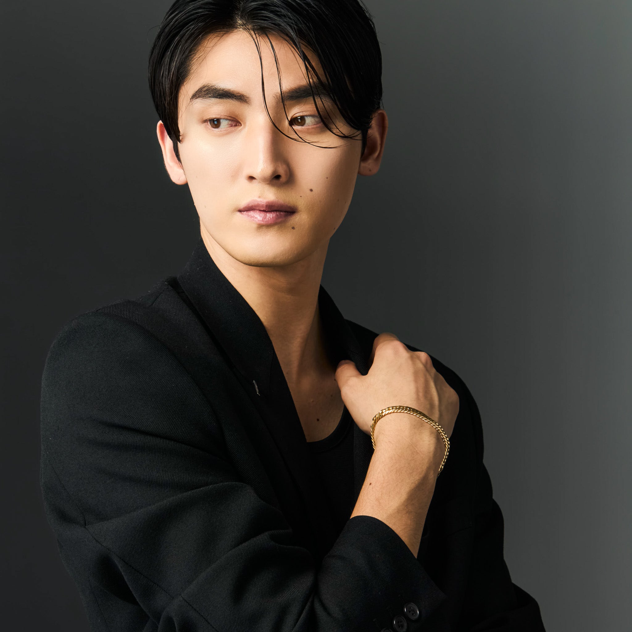 喜平ブレスレット / 18金 イエローゴールド(K18 トリプル12面カット)20cm 約30g